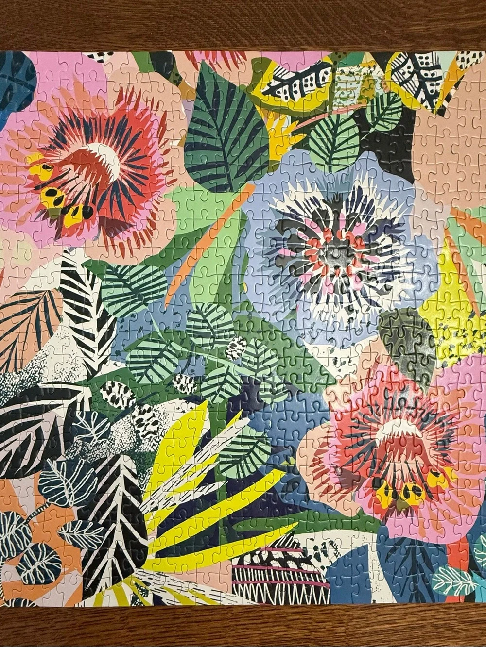 Galison Kitty McCall Lost in The Garden 500 Piece Puzzle - Complete 20" x 20" - Picture 2 of 15